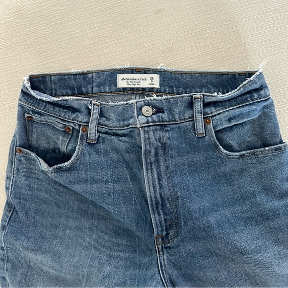 Ultra high rise 90s straight Abercrombie - Picture 2 of 5